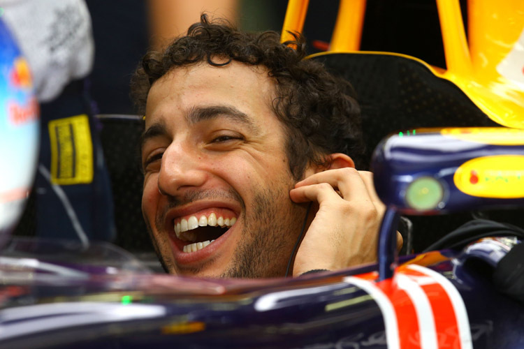 Red Bull Racing-Pilot Daniel Ricciardo freut sich auf Barcelona und weiss: «Sobald Fernando Alonso auf die Strecke kommt, flippen alle aus»