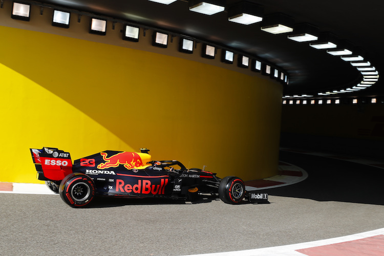 Die Schriftzüge von Mobil 1 und Esso werden weiterhin prominent auf den Red Bull Racing-Autos zu sehen sein