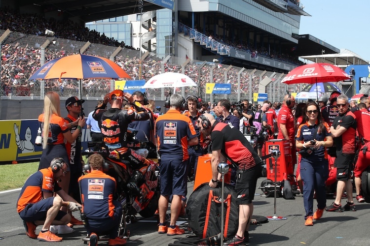 Ungewohnt weiter Weg nach vorne – Brad Binder muss in Le Mans von Platz 22 losfahren
