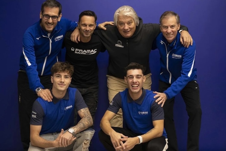 Projektstart für Yamaha und Pramac in der Moto2 mit Tony Arbolino (vorne re.) und Izan Guevara