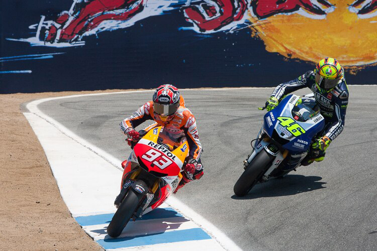 MotoGP-WM 2013: Marc Márquez trickste Rossi in der Corkscrew aus – neben der Piste