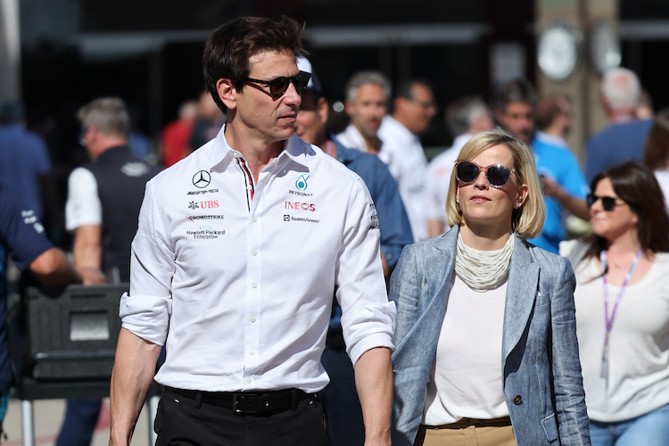 Mercedes-Teamchef Toto Wolff und seine Frau Susie bekommen Rückendeckung von den Mercedes-Gegnern