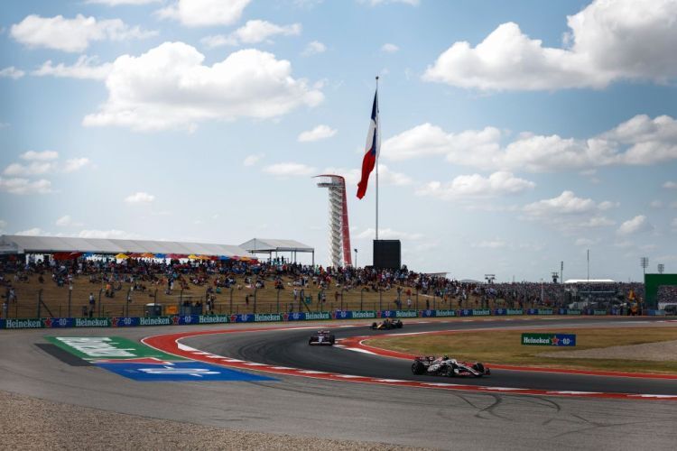 Nico Hulkenberg, Yuki Tsunoda & Sergio Perez