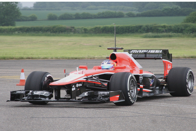 Tio Ellinas beim Formel-1-Debüt auf dem Flugfeld von Kemble (England)