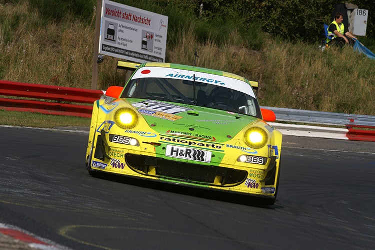 2007: Im ersten Jahr mit dem 911 GT3 RSR gelingt gleich der zweite Sieg beim 24h Rennen