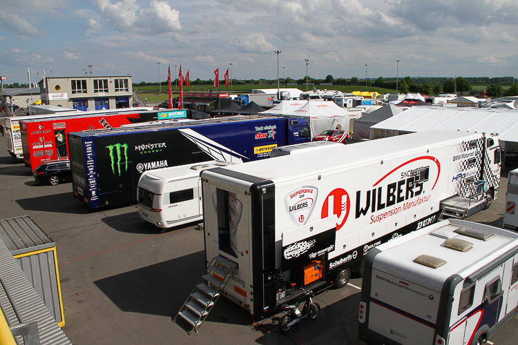 Fahrerlager in Oschersleben