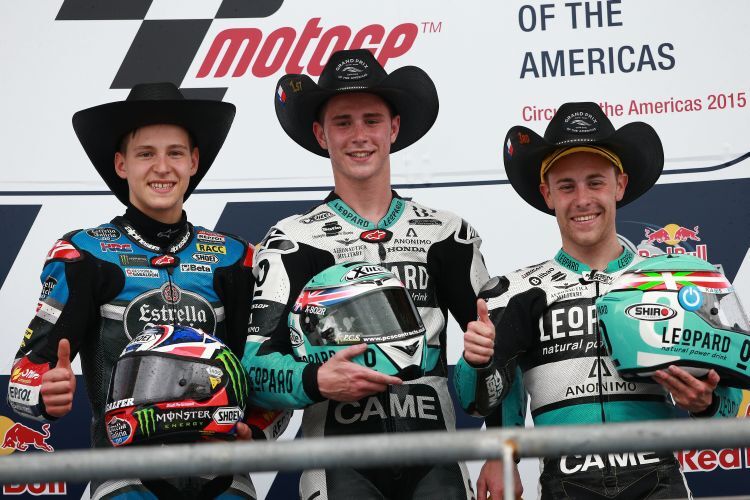 Die Sieger des Moto3-Rennens: Quatararo, Kent und Vazquez