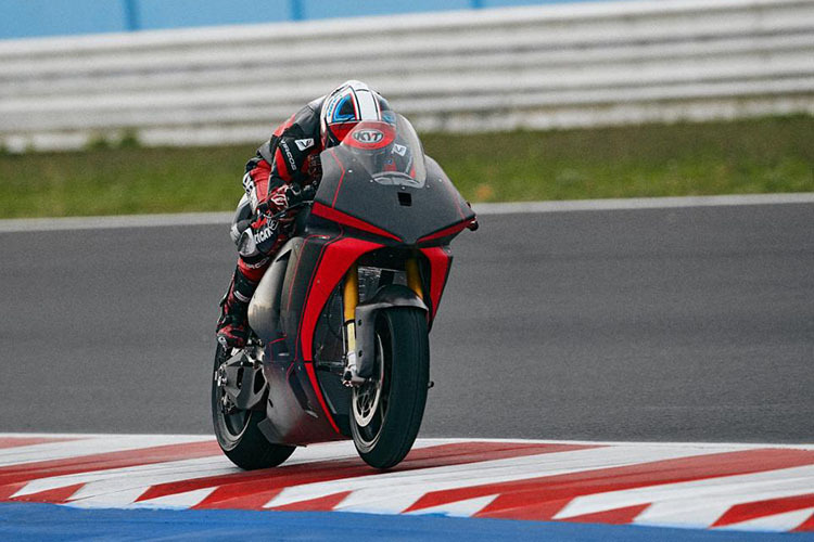 Michele Pirro auf der Ducati V21L in Misano