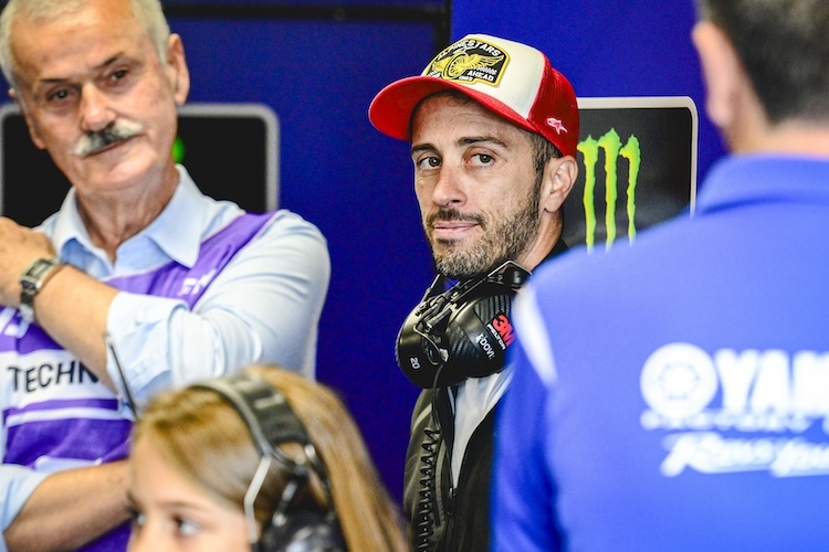 Andrea Dovizioso testet für Yamaha in Sepang