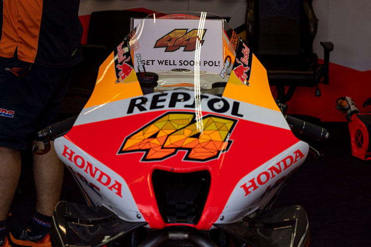 In der Repsol-Honda-Box: beste Genesungswünsche für Pol Espargaró