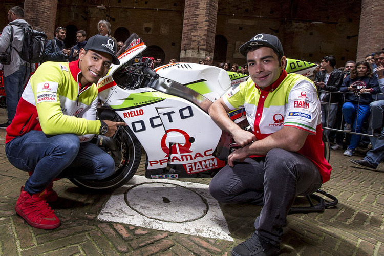 Danilo Petrucci Zwei Hunde nach dem DucatiDeal / MotoGP