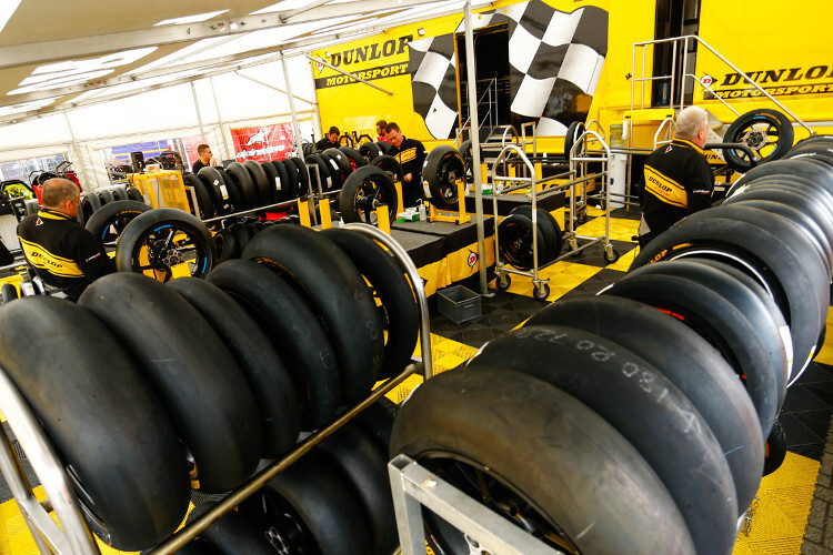 Einheitsreifenhersteller Dunlop liefert für Barcelona einen neuen Reifen