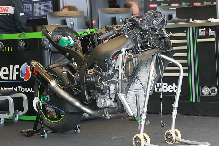 Kawasaki homologiert beinahe jährlich ein neues Superbike