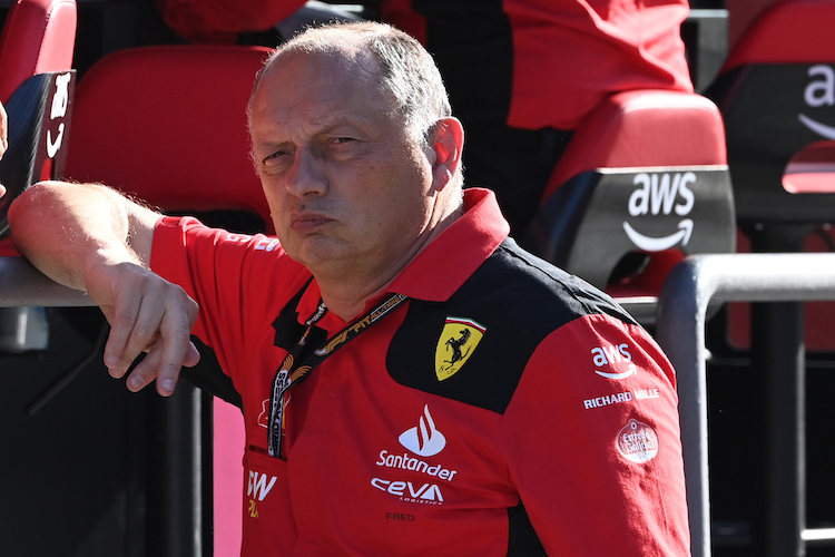 Ferrari-Teamchef Fred Vasseur weiss: «Wir haben gesehen, dass wir beim Speed noch nachlegen müssen»