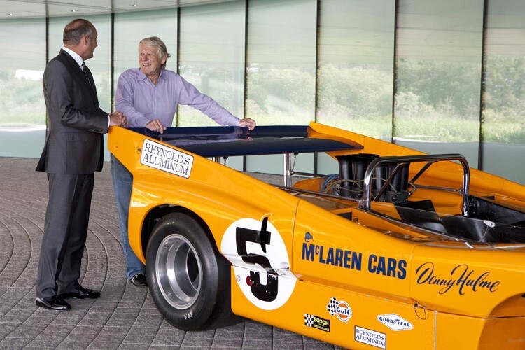 McLaren-Chef Ron Dennis (links) mit Tyler Alexander