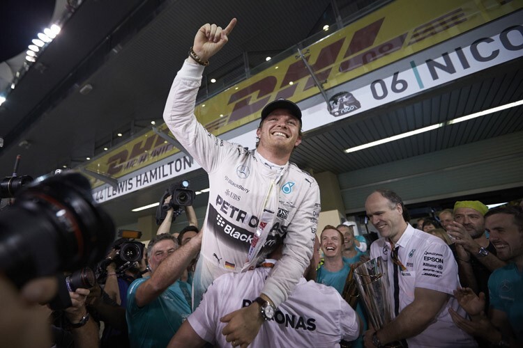 Nico Rosberg in Siegerpose