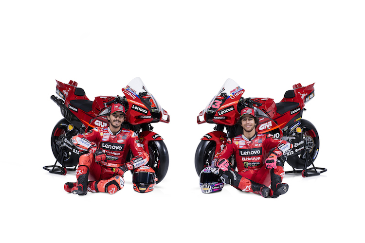 Für Ducati-Teammanager Davide Tardozzi steht fest: Die Roten sind mit Pecco Bagnaia und Enea Bastianini gut aufgestellt 
