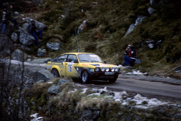 «Monte» 1976: Walter Röhrl & Jochen Berger im Kadett GT/E