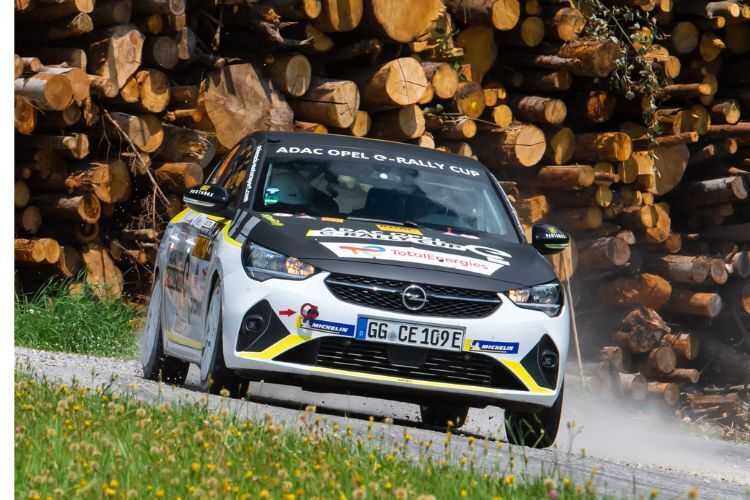 Präseniert eine mögliche Zukunft: Der ADAC-Opel-Electric-Rallye Cup