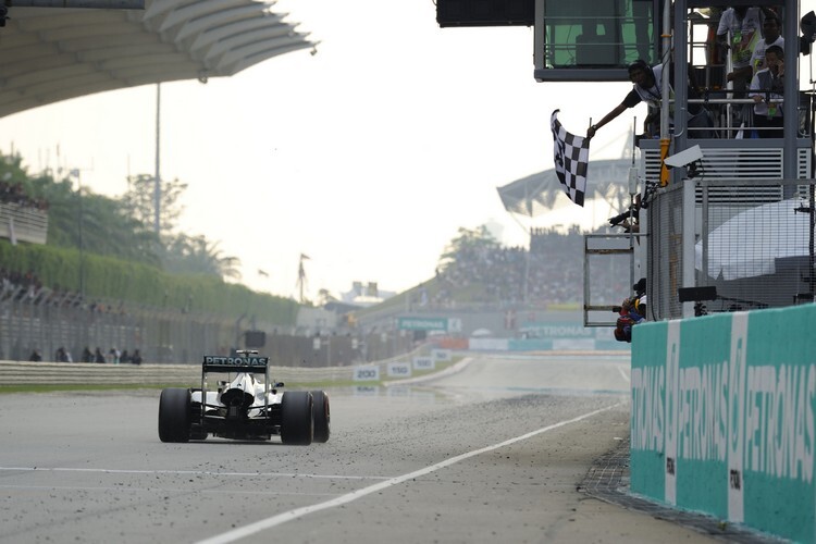 Lenny Kravitz spielt nach dem F1-Rennen in Malaysia