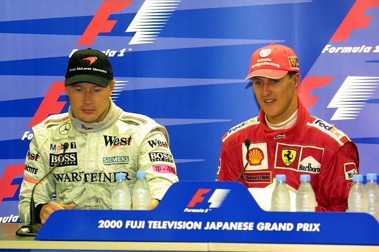 Die Rivalen Häkkinen und Schumacher im Jahr 2000.
