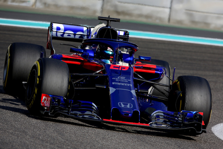 Daniil Kvyat im Toro Rosso beim Saisonabschlusstest in Abu Dhabi