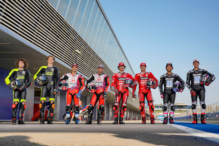 Die acht Ducati-Piloten 2022: Bezzecchi, Marini, Martin, Zarco, Bagnaia, Miller, Bastianini, Di Giannantonio