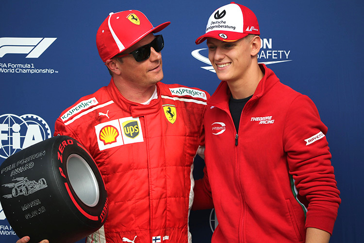 Mick Schumacher mit Kimi Räikkönen in Monza