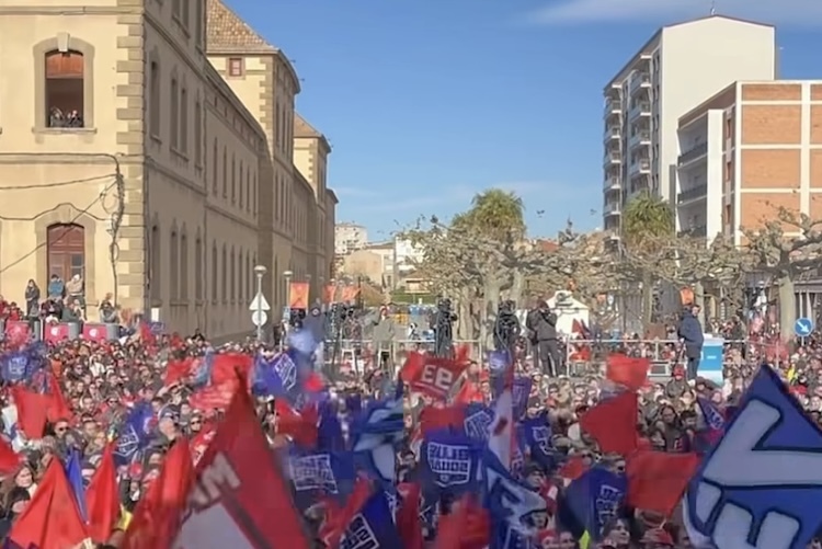 Großer Fan-Andrang in Cervera