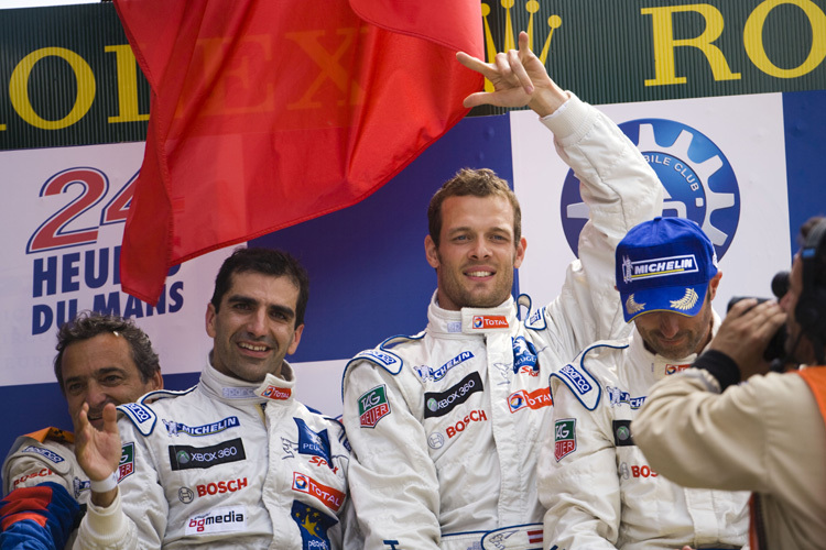 Wurz nach seinem Le-Mans-Sieg mit Peugeot 2009