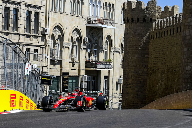 Charles Leclerc (1º): Ducha fría para los fans de Ferrari