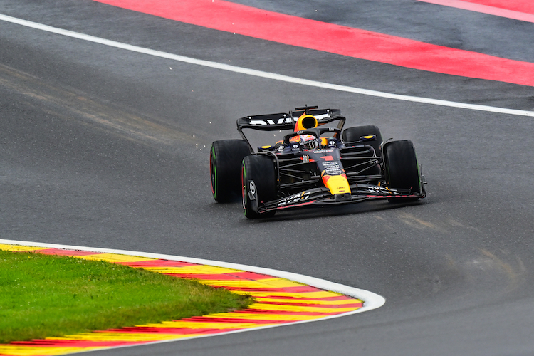 Max Verstappen war im Qualifying der Schnellste, der Red Bull Racing-Star wird aber strafversetzt