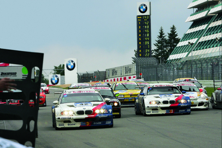 Doppelsieg für BMW auf dem Nürburgring 