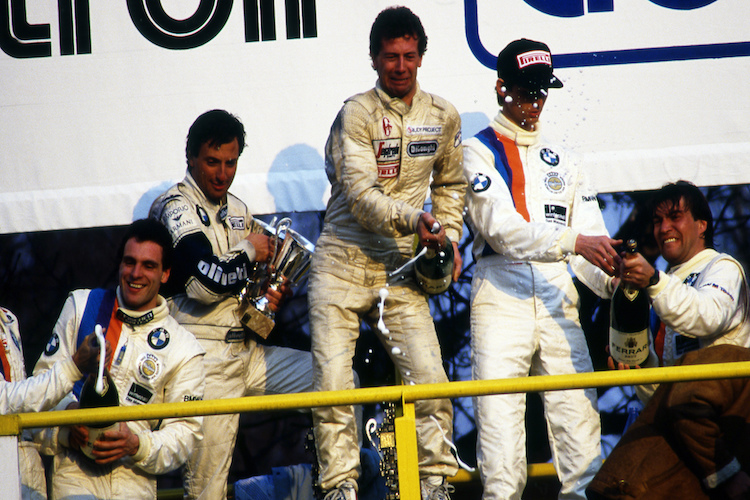 Als BMW-Werksfahrer in Monza 1987 (ganz links)