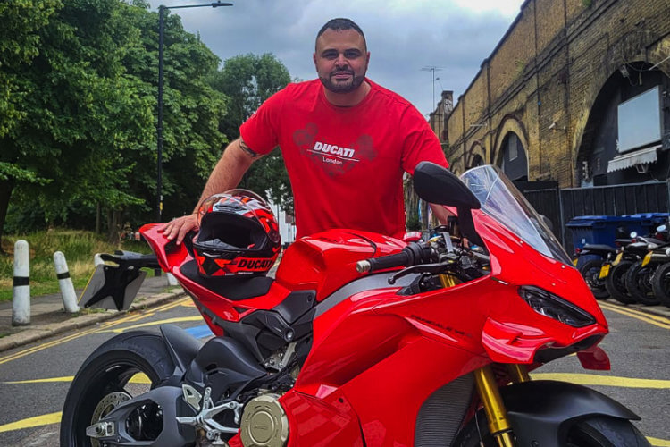 Advocates-Teamchef Lee Khouri