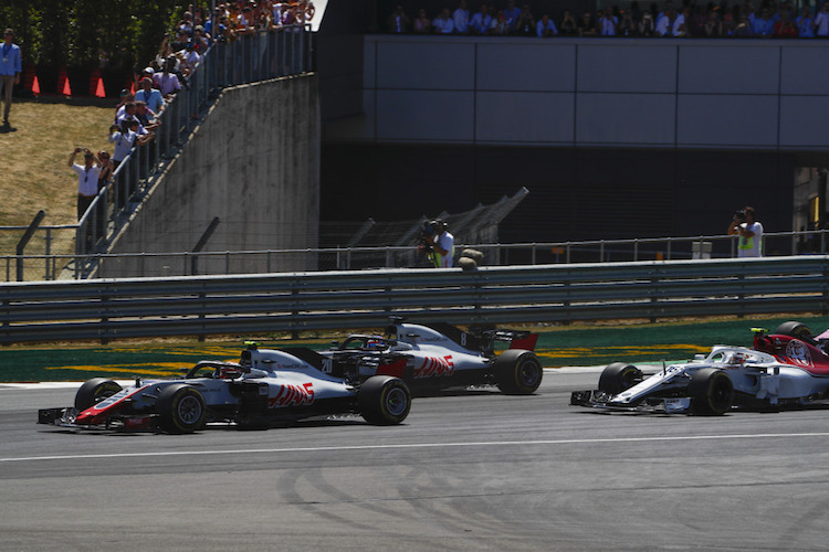 Magnussen vor Grosjean und Leclerc