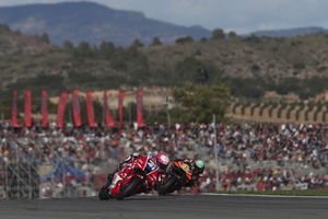 Um 14 Uhr fällt in Valencia der Startschuss für das MotoGP-Rennen)