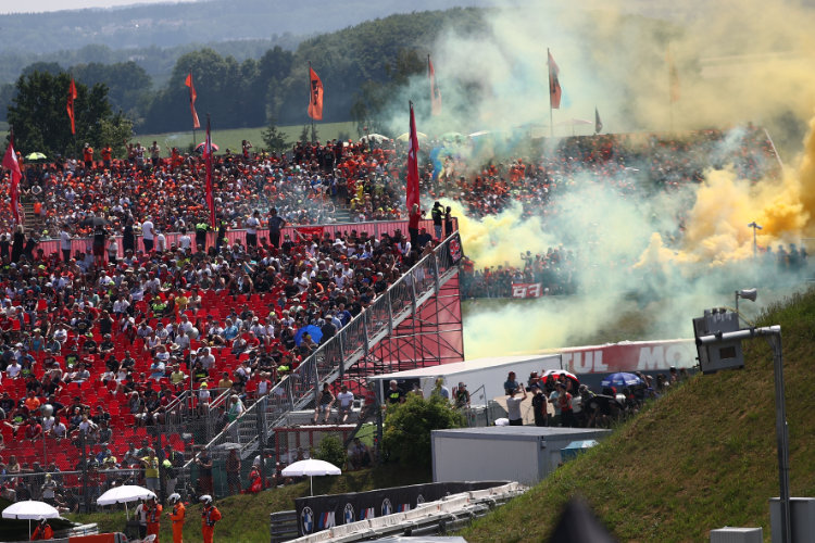 Die Fans auf dem Sachsenring sollen sich mittendrin fühlen
