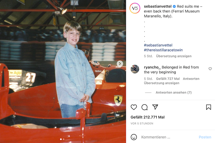 Sebsatian Vettel im Ferrari-Museum