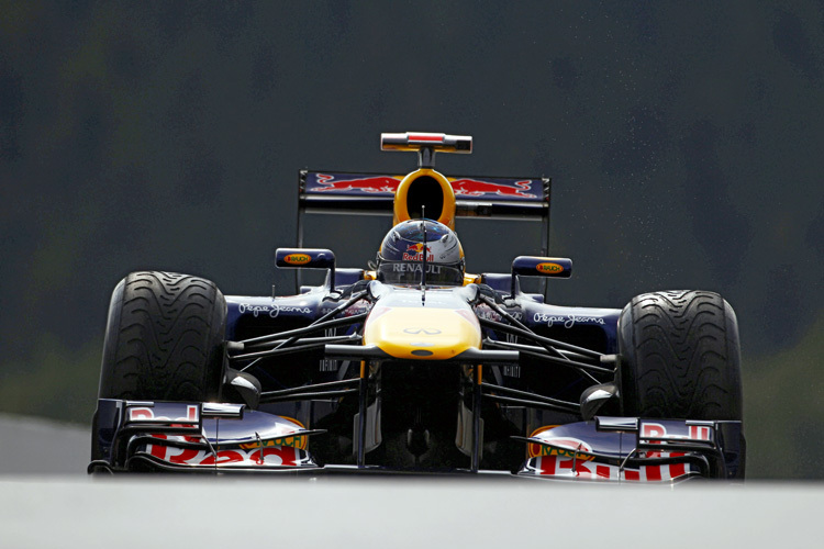 Vettel fiel 2010 in Korea mit Motorschaden aus