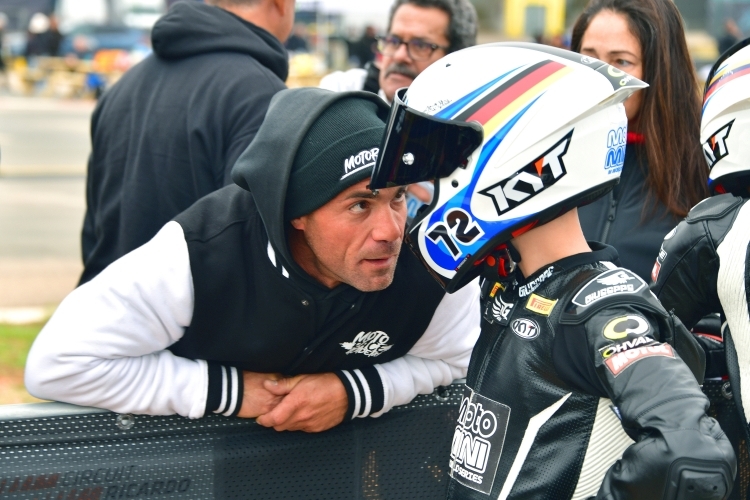 Ausgesperrt-Dario-Giuseppetti-war-nur-Zaungast