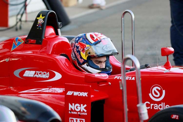 Dani Pedrosa im Formel 3-Auto