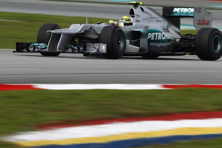 Rosberg sieht leichten Aufwärtstrend kommen 