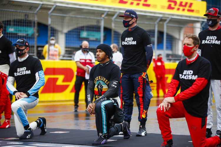 Lewis Hamilton in seine Fahrerkollegen in der Türkei