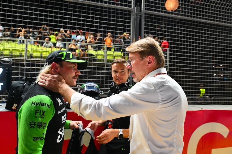 Valtteri Bottas und Mika Häkkinen