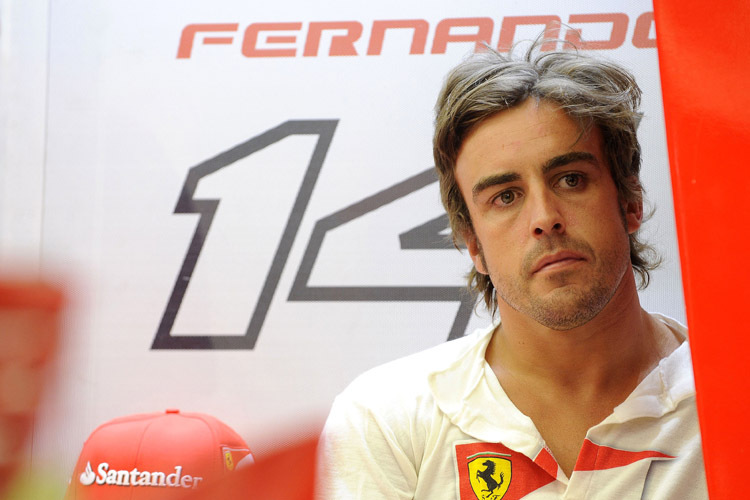 Ferrari-Star Fernando Alonso wurde im Qualifying zum Bahrain-GP immer langsamer auf den Geraden