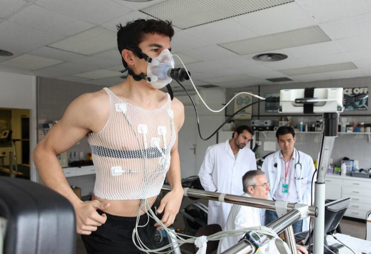 Derzeit absolviert Márquez den medizinischen Check für den Katar-GP