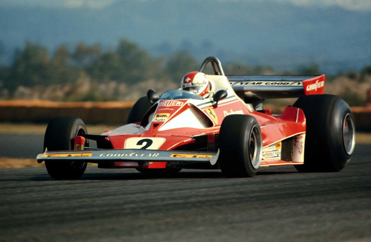 Clay Regazzoni 1976 in Fuji: Schöne fette Reifen