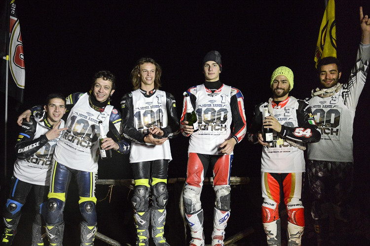 Siegerehrung: Die Teams Migno/Rossi, Bulega/Baldassarri und Pasini/Petrucci