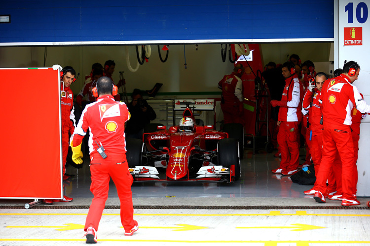 Sebastian Vettel geht gleich auf die Bahn